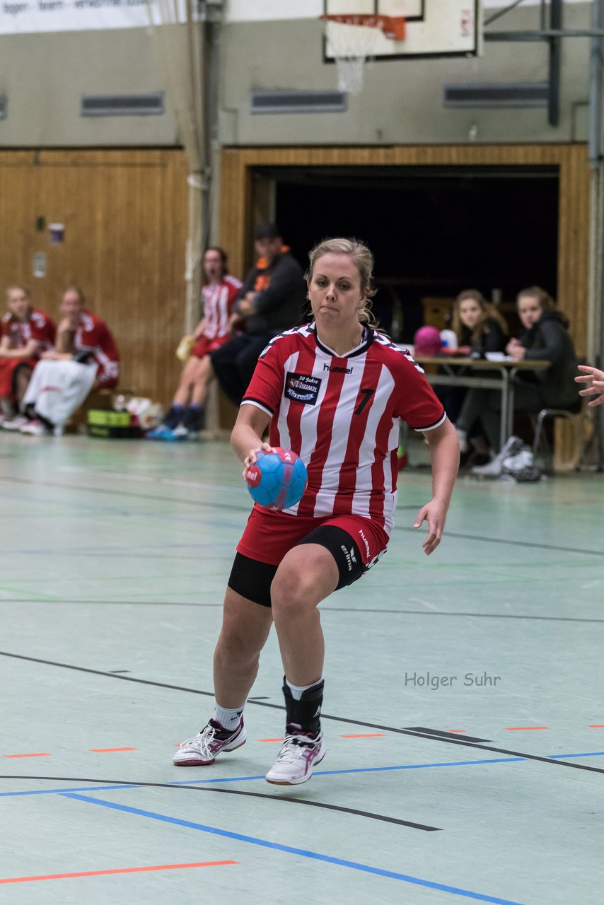 Bild 266 - Frauen Barmstedter TS - Buedelsdorfer TSV : Ergebnis: 26:12